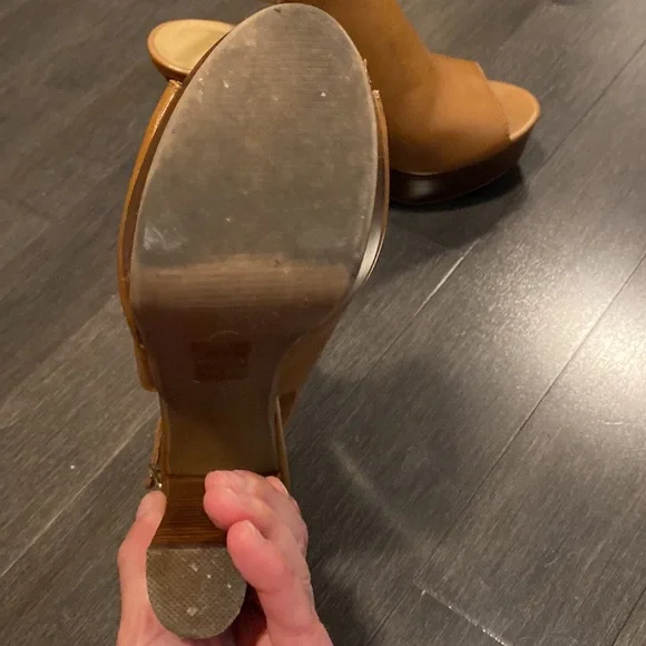 Platform heels - Picture 4 of 4